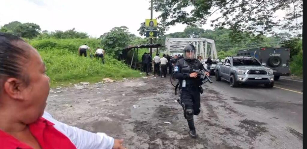 Protestas Por Inconformidad En Elecci N De Alcalde En Retalhuleu