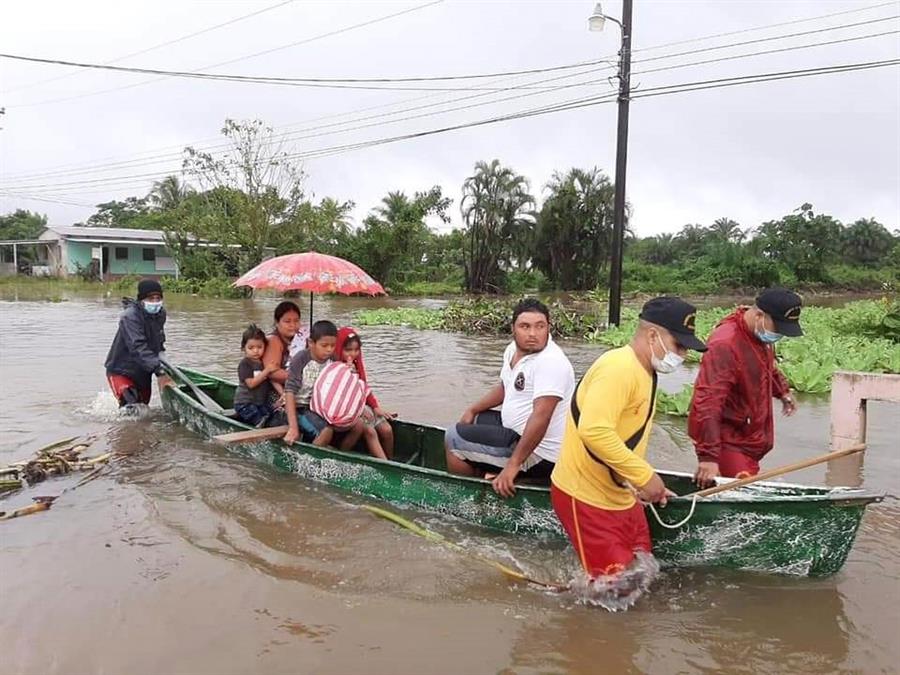 El huracán ETA ya ha provocado inundaciones en Honduras debido a las fuertes lluvias. (Foto: EFE)