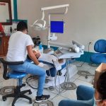 Los habitantes de Cuyotenango cuentan desde ya con el servicio gratuito de la clínica dental. Las autoridades vieron la necesidad de atender a la población con este servicio y fue como se construyó el proyecto que ha iniciado atender a los pacientes. (Foto: Cristian Soto)