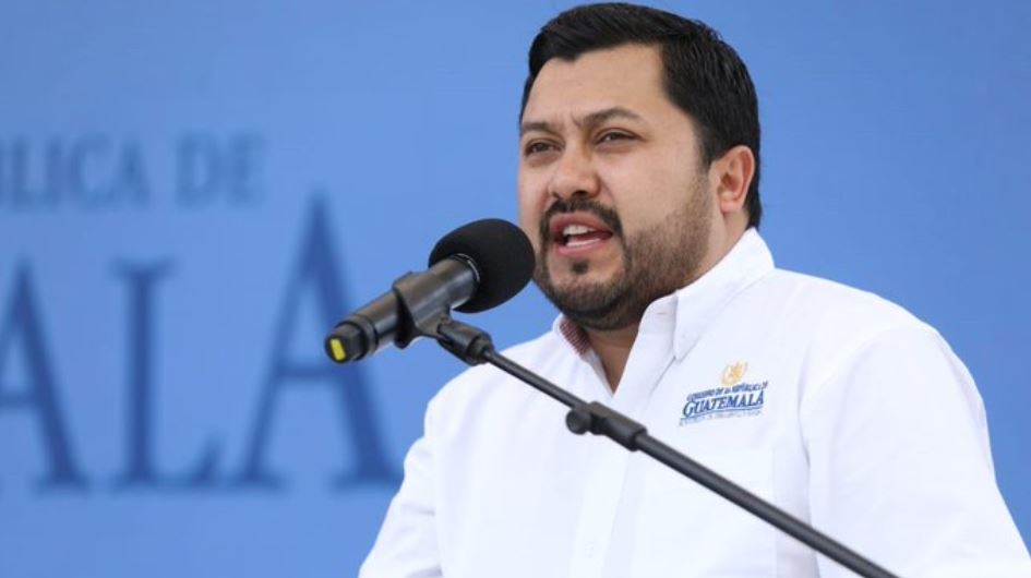 La Fiscalía Contra la Corrupción solicitó una orden de captura contra el exministro de desarrollo Carlos Velasquez Monge.