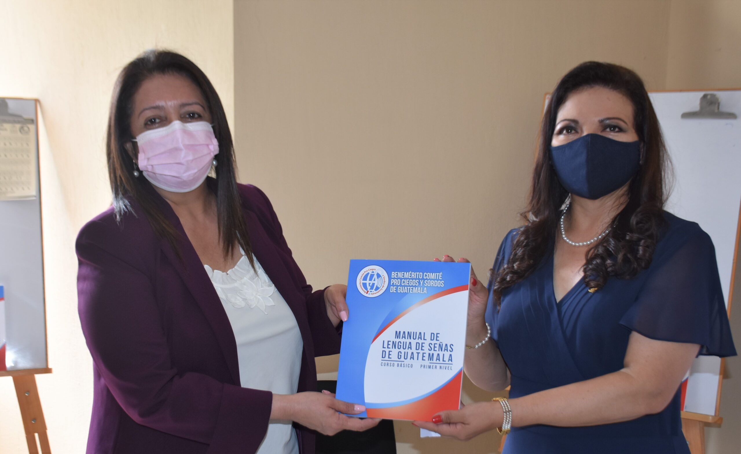 Inaugura la primera Academia de Lengua de Señas en Guatemala autorizada por el MINEDUC