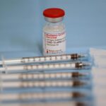 La farmacéutica Moderna anunció que su vacuna contra el COVID-19 ha arrojado resultados prometedores para los niños del rango de los 6 a los 12 años; esto al demostrar una "respuesta robusta de neutralización de anticuerpos".