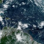 El huracán Ian sigue intensificándose y ya es categoría 2