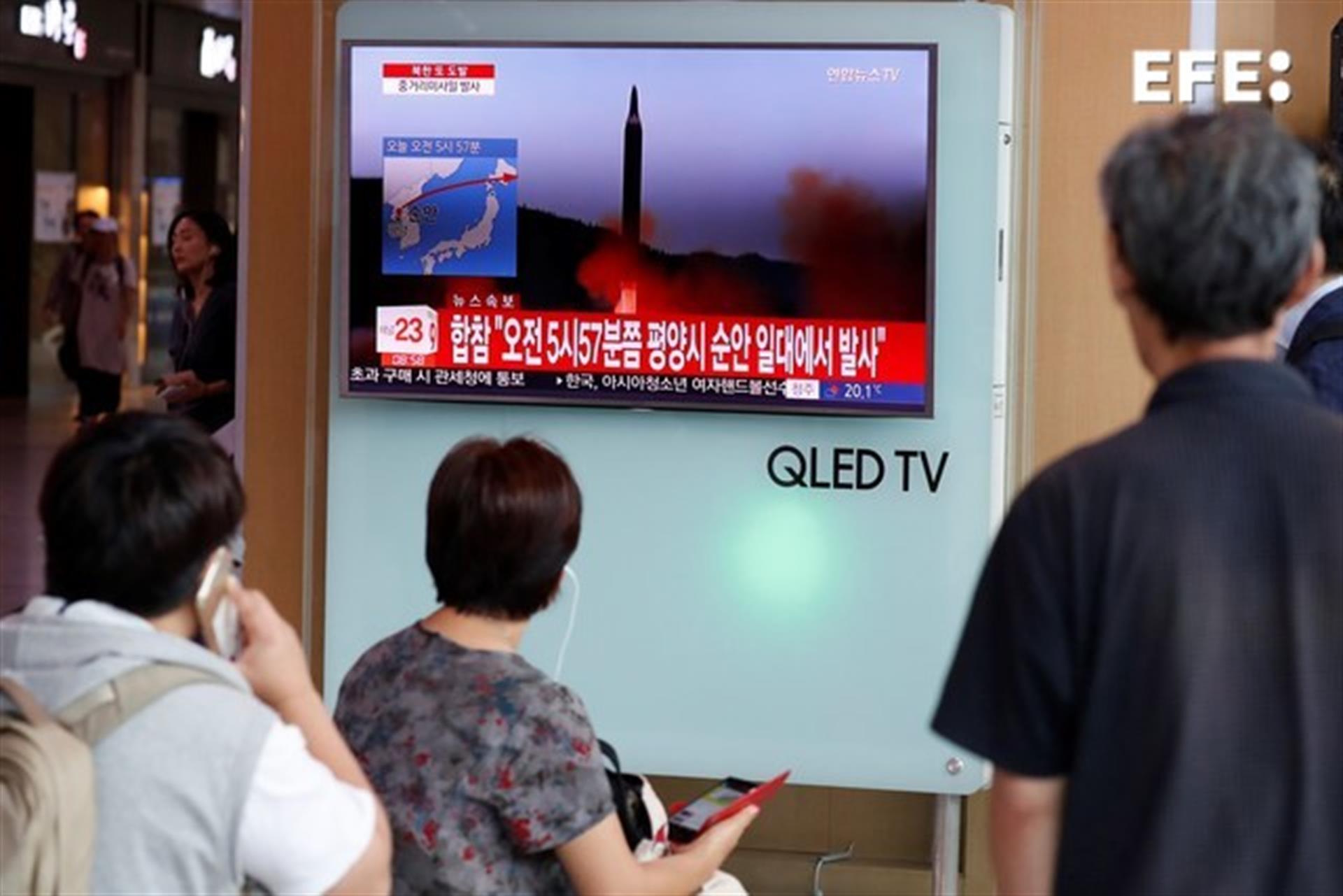 Corea del Norte lanza un misil no identificado sobre territorio japonés