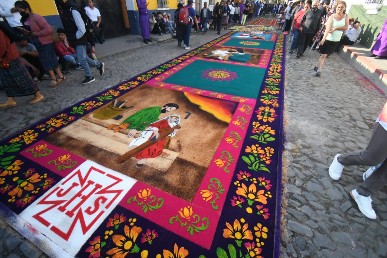Inicio de las procesiones de Semana Santa en Guatemala