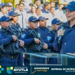 Alcaldesa de Ayutla arma a su policía municipal 