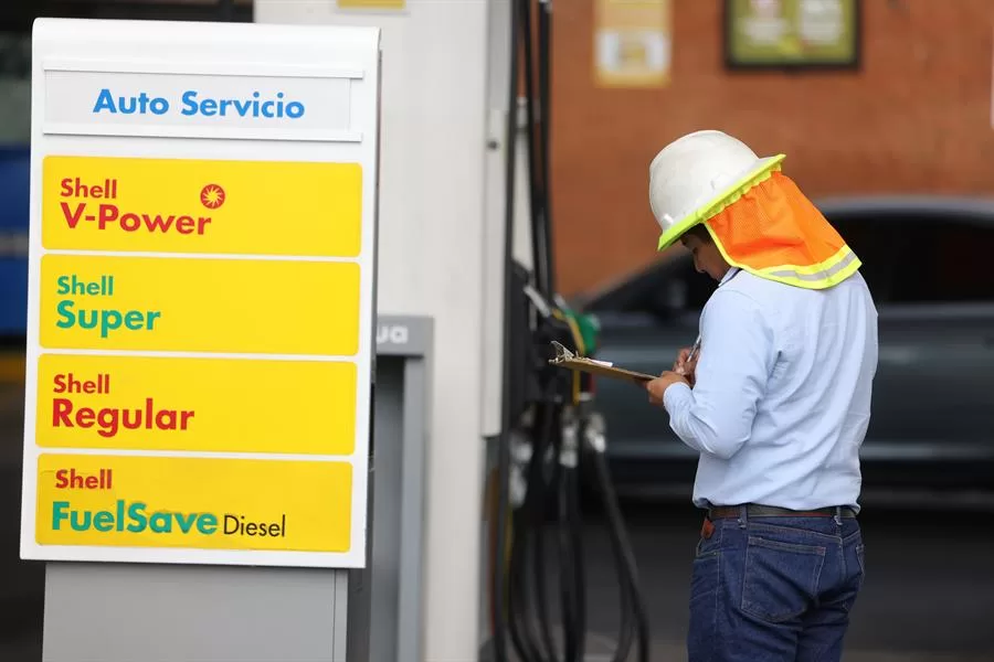 Autoridades indicaron este jueves que los precios de la gasolina aumentaron un 1,3 % en la última semana debido al alza en el costo del petróleo a nivel internacional.
