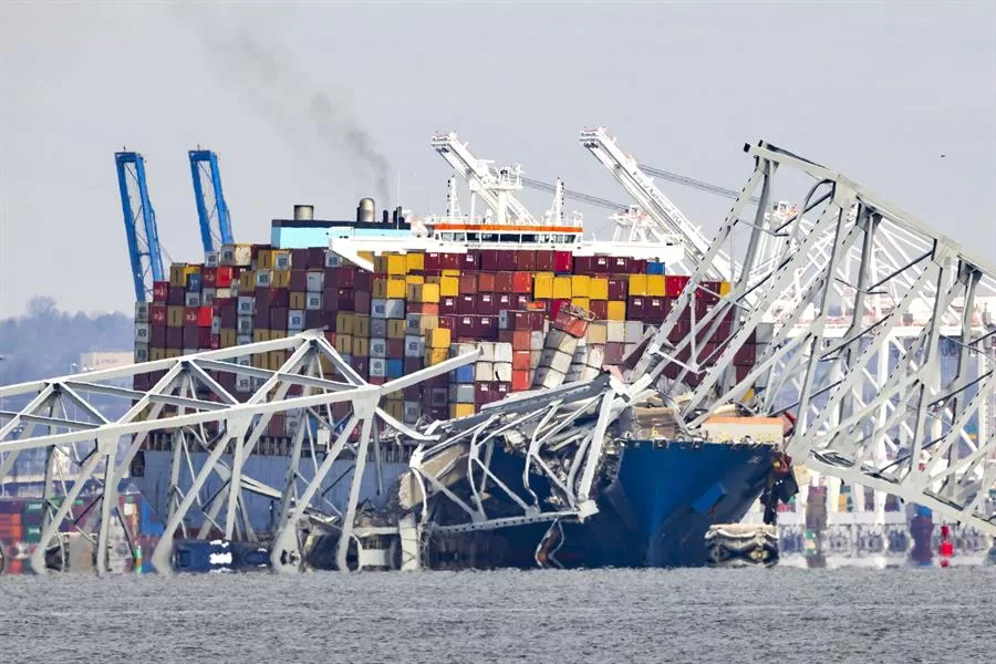 Buzos de rescate continuaron este miércoles la búsqueda en el río Patapsco de los cuerpos de los seis fallecidos por el derrumbe de un puente Baltimore. Mientras, se intenta investigar las causas de lo sucedido.