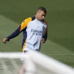 Kylian Mbappé habría mantenido una relación sexual consentida con una mujer durante su estancia en Estocolmo la semana pasada.