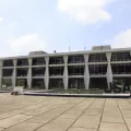 El Juzgado Cuarto Penal resolvió continuar con la investigación contra Pablo Oliva, exrector en funciones de la Universidad de San Carlos de Guatemala.