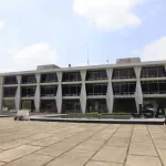 El Juzgado Cuarto Penal resolvió continuar con la investigación contra Pablo Oliva, exrector en funciones de la Universidad de San Carlos de Guatemala.