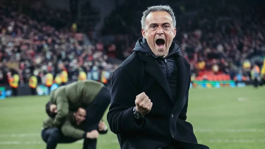 El entrenador del Paris Saint-Germain, Luis Enrique Martínez, ha admitido que "jugar una final" de la Liga de Campeones contra el FC Barcelona "hubiera sido lo peor", reiterando la expresión "lo peor" tras haber llegado él junto a sus pupilos al partido por el título, gracias a su victoria de este miércoles por 2-1 ante el Arsenal FC.