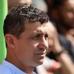 “El rojo se queda sin DT”: Bini fuera de Municipal tras golpe y derrota en la final