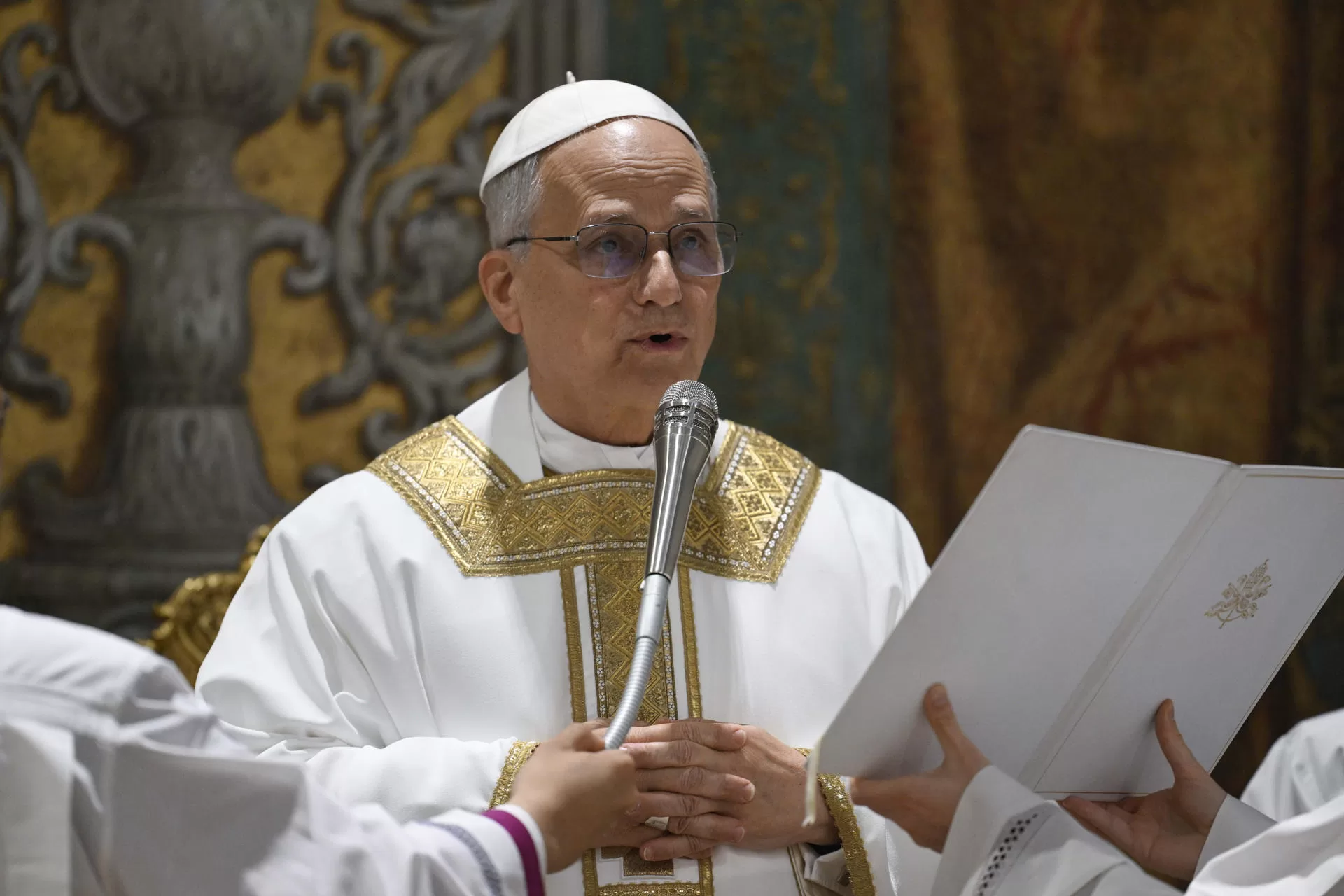 León XIV explica que eligió su nombre en honor a León XIII