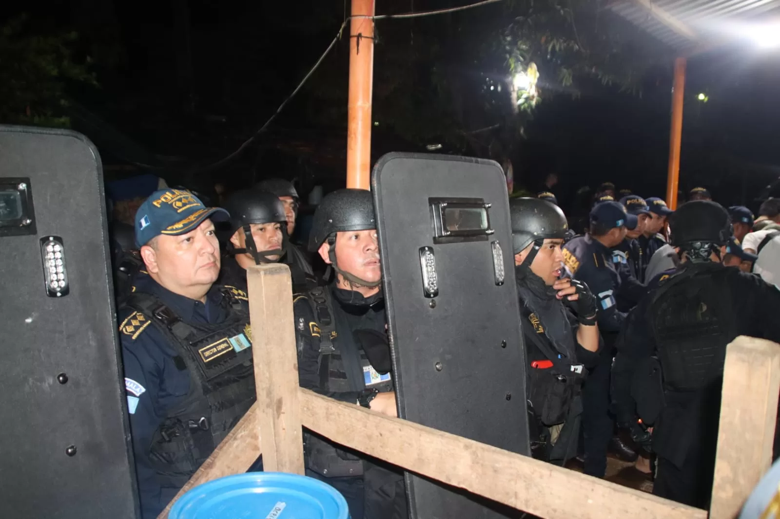El Director de la PNC, David Custodio Boteo, lideró una requisa durante la noche del jueves en la Granja Modelo de Rehabilitación Canadá.